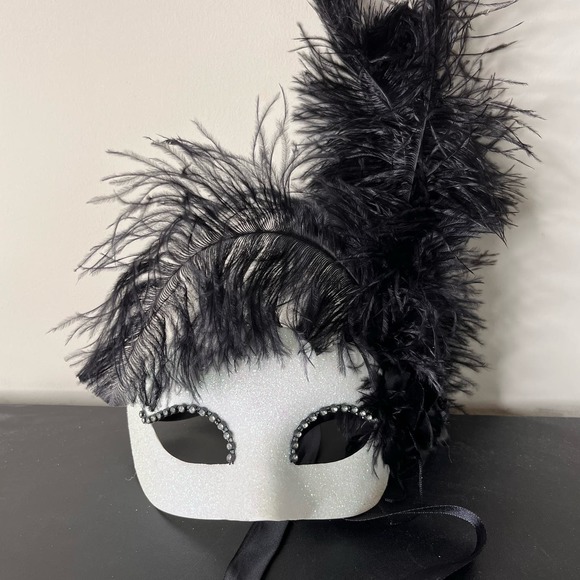 Maschera‎ Del Galeone Hand Painted Masquerade  Venetian Mask Mardi Gras Pier 1 - Picture 1 of 7